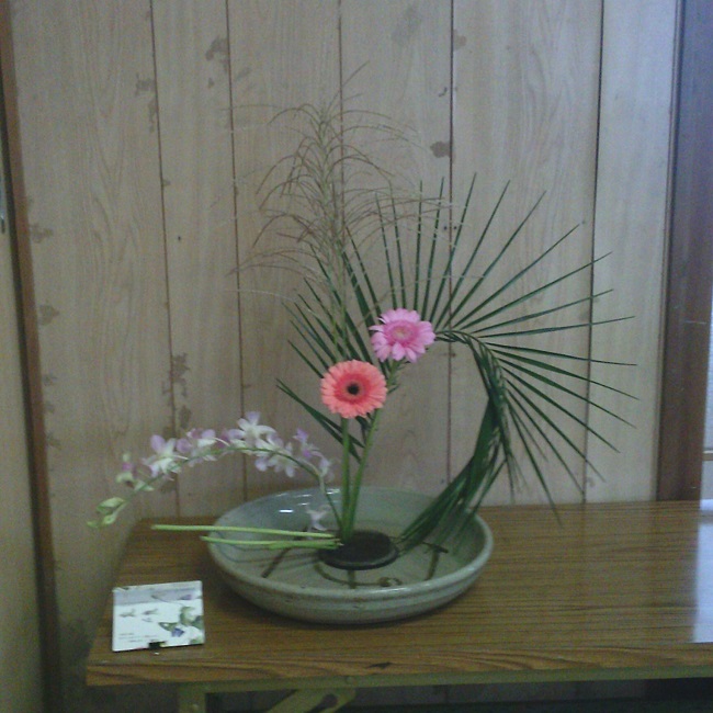 R71025こども生け花2