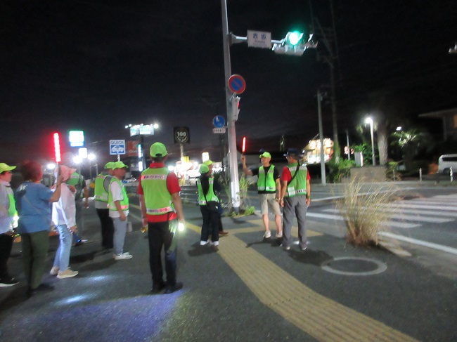 夜間パトロール様子