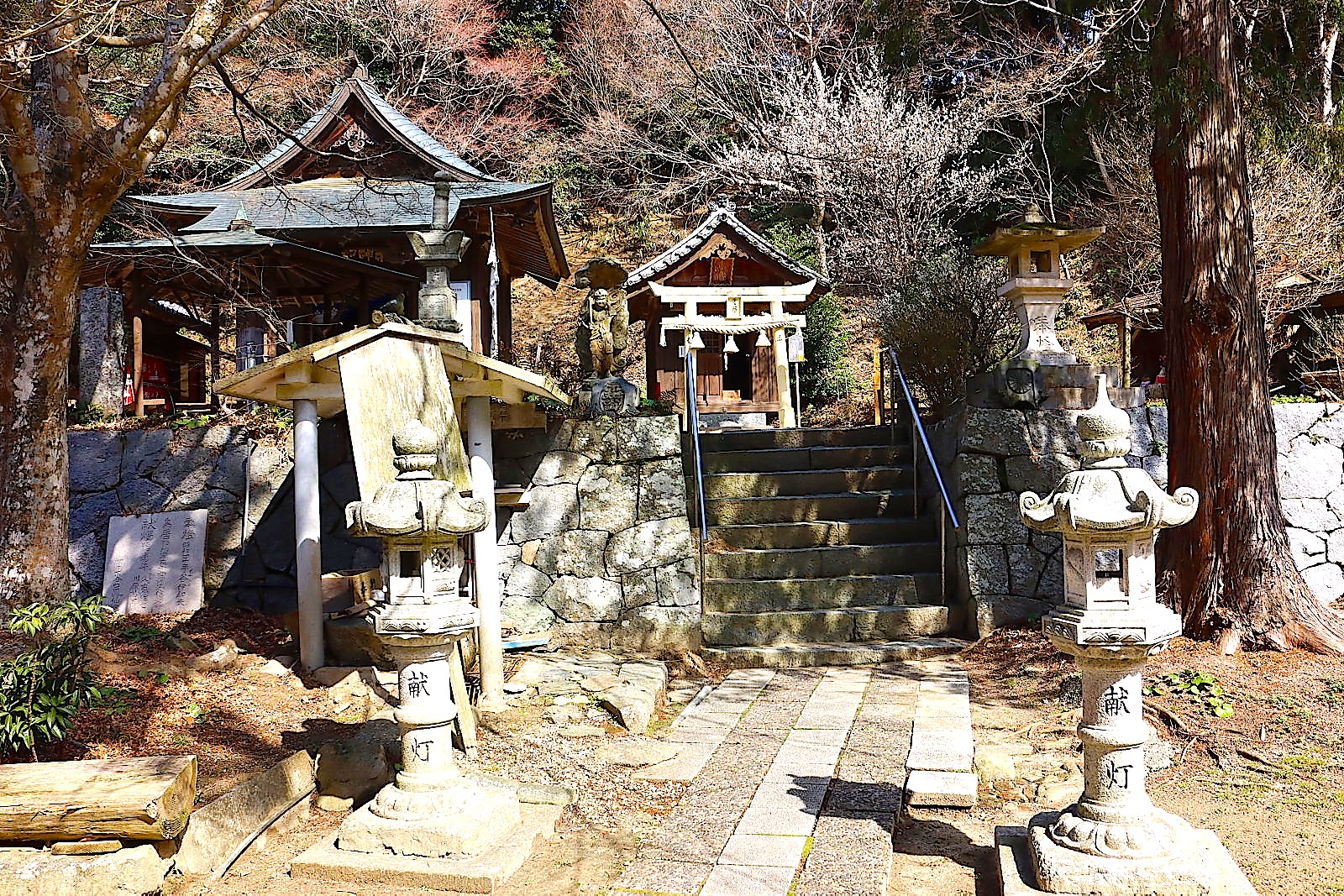 瑠璃光寺1