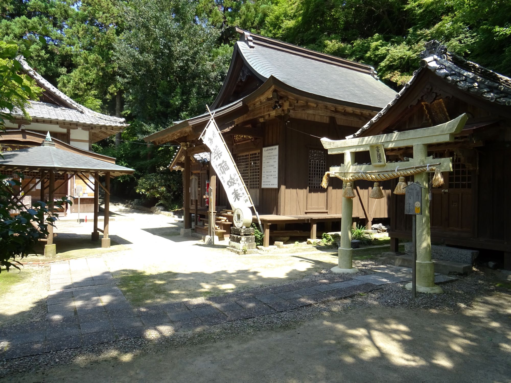 稲留　瑠璃光寺