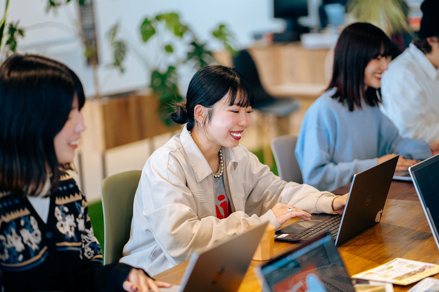 若年層のスタッフも多い