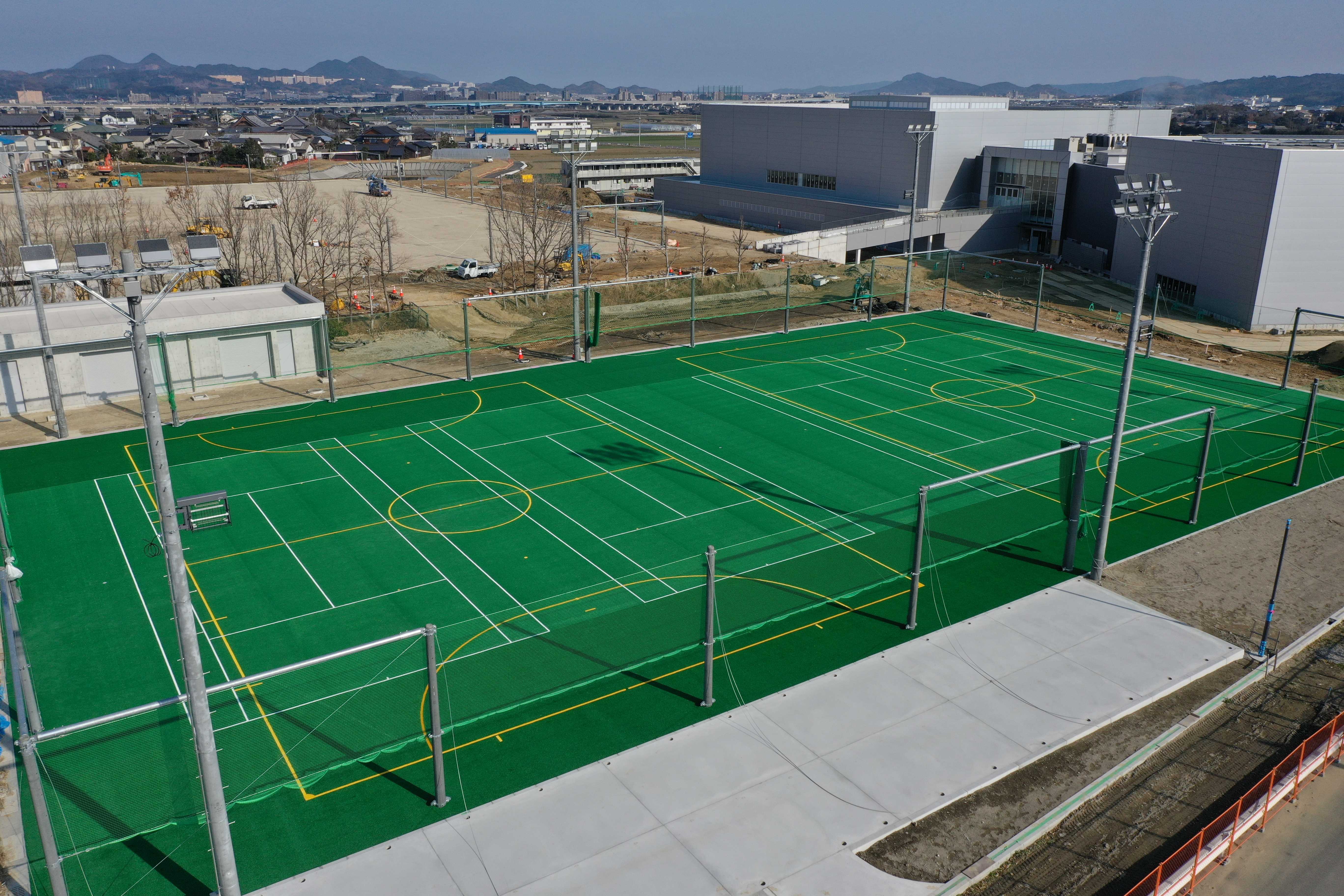 R5-2-5futsalcourt.JPG