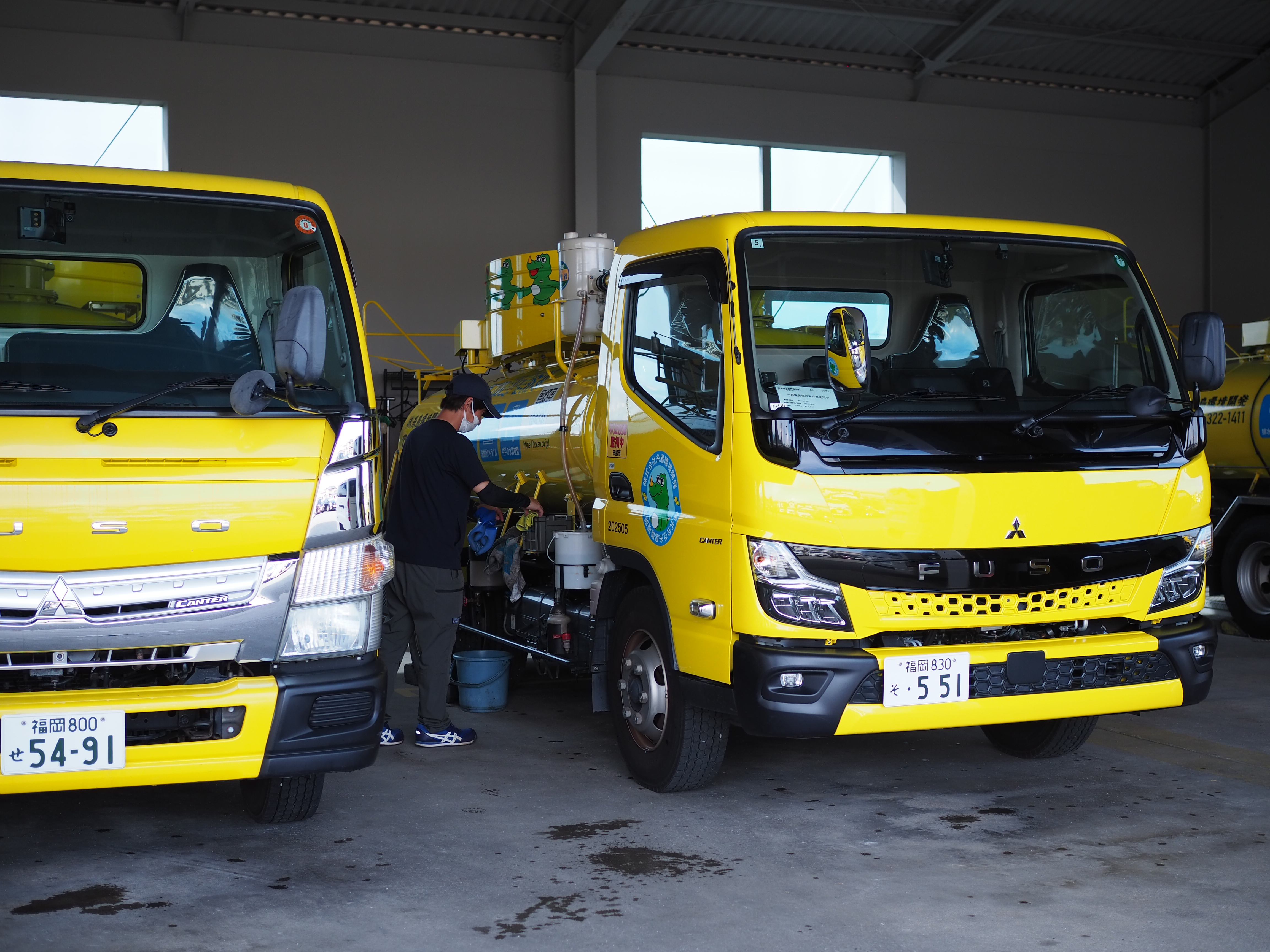使用後は毎回丁寧に清掃する収集車