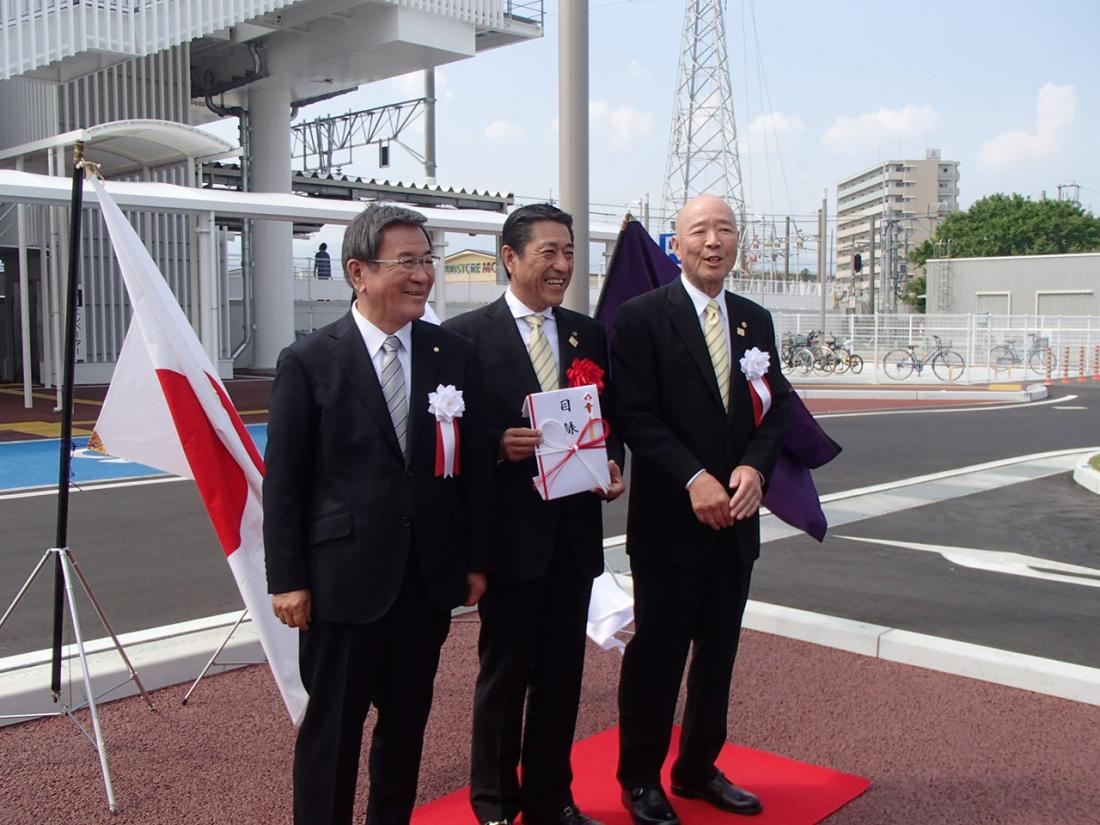 190512_糸島高校前駅北口時計塔贈呈式