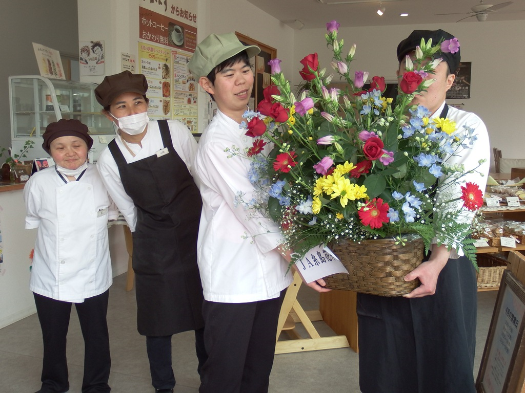 花の慰霊祭の写真H31