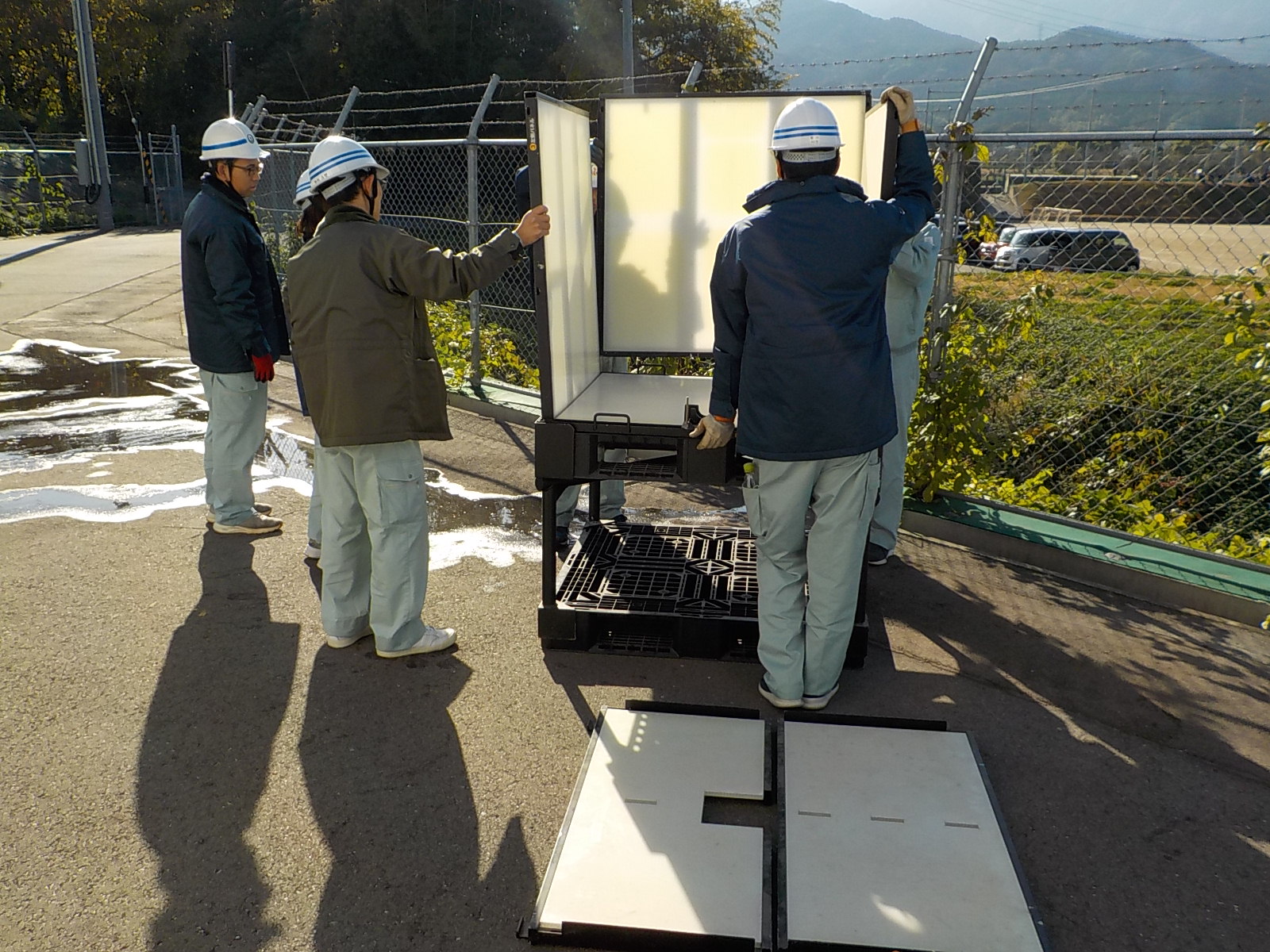 組立式タンク(1ｔ)の組立状況